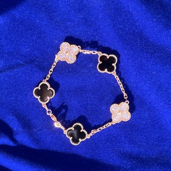 Lucky Alhambra Clover Bracelet Rose Gold Black Stones With Logo - Picture 4 of 11